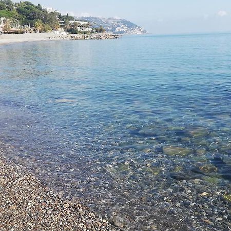 Casa Ambra Mare Lägenhet Bordighera Exteriör bild